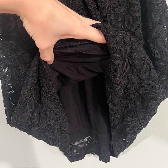 Forever 21 Women’s size S/P black sleeveless mini dress with lace overlay - Picture 3 of 7